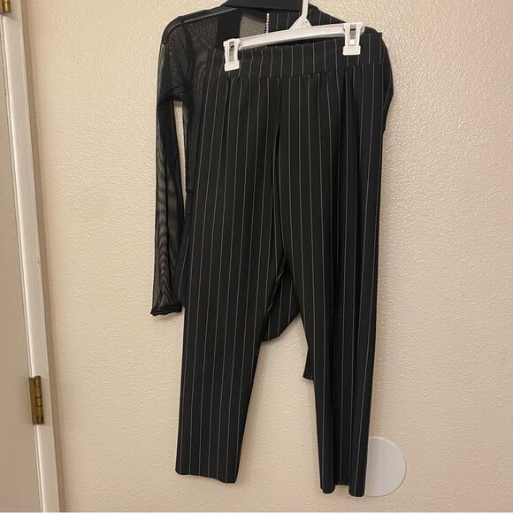 Kelle dance costume 2 piece black pin stripe leotard leggings 5333 103535 LC - Picture 4 of 13